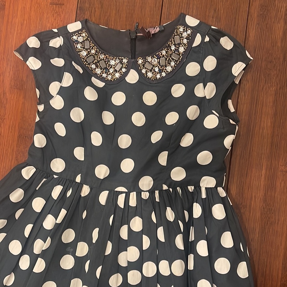 Next UK, size 5 girls, gray and white polkadot dress with lining and net Kankan